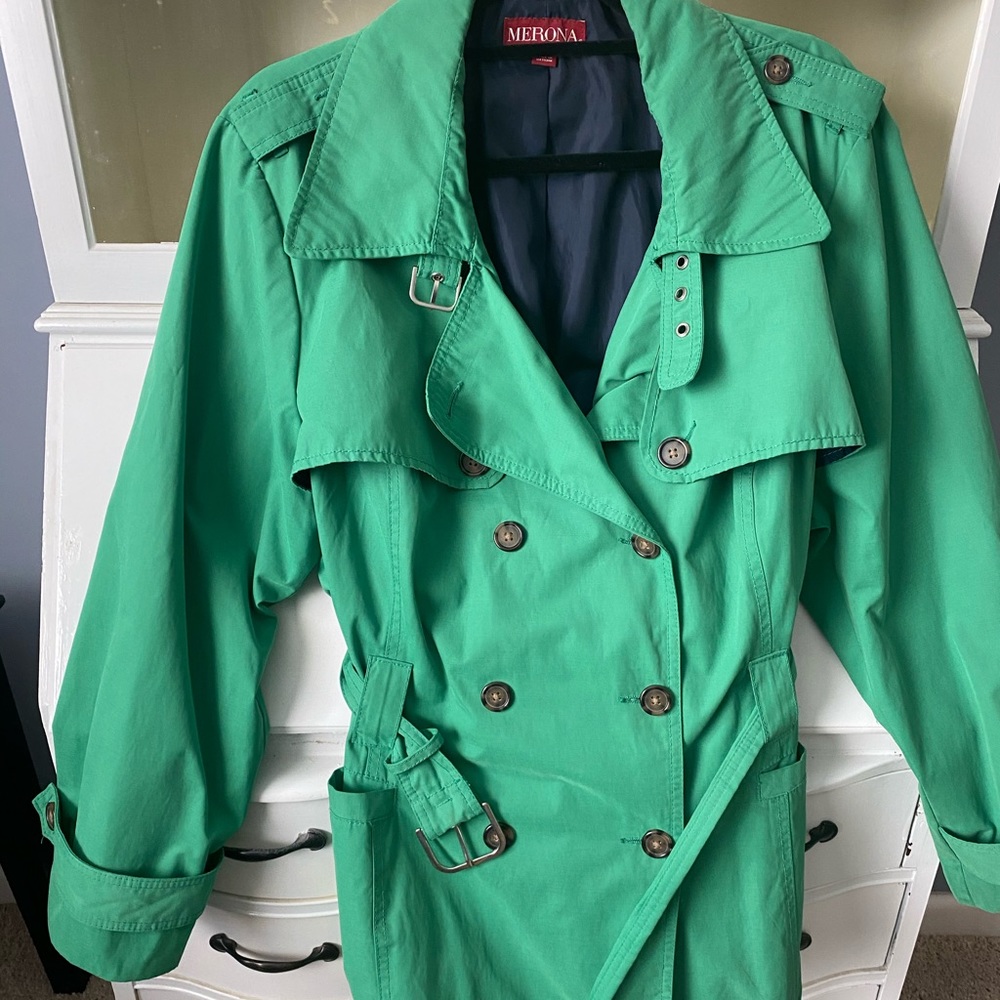 Marona Women’s rain coat spring coat